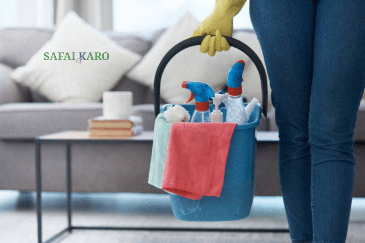Home Cleaning in Laxmi Nagar, Delhi - SafaiKaro
